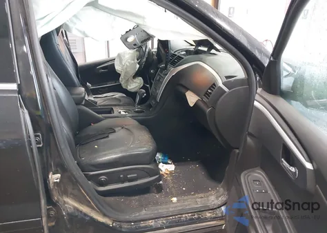 2011 Chevrolet Traverse 2Lt from USA, damaged, VIN 1GNKVJED7BJ366408